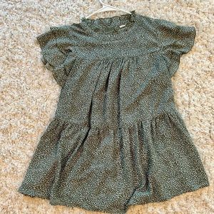 Short sleeve tiered boutique blouse, size small, in sage green.